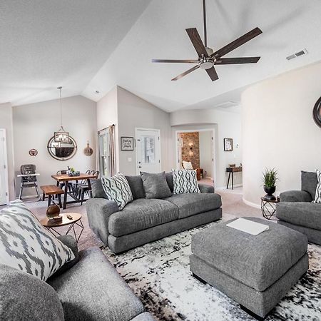Cozy Industrial Kildaire Farms Home- Near Downtown Cary Extérieur photo