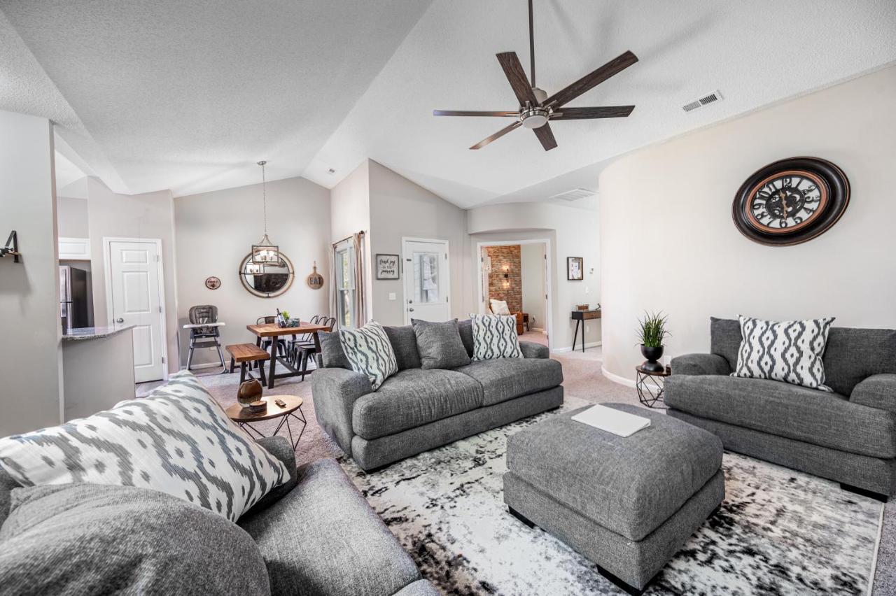 Cozy Industrial Kildaire Farms Home- Near Downtown Cary Extérieur photo