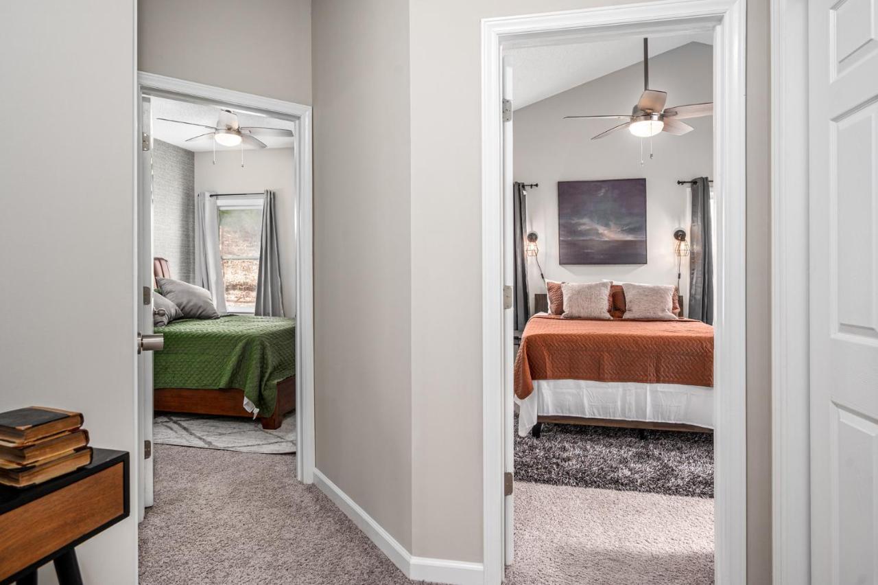 Cozy Industrial Kildaire Farms Home- Near Downtown Cary Extérieur photo