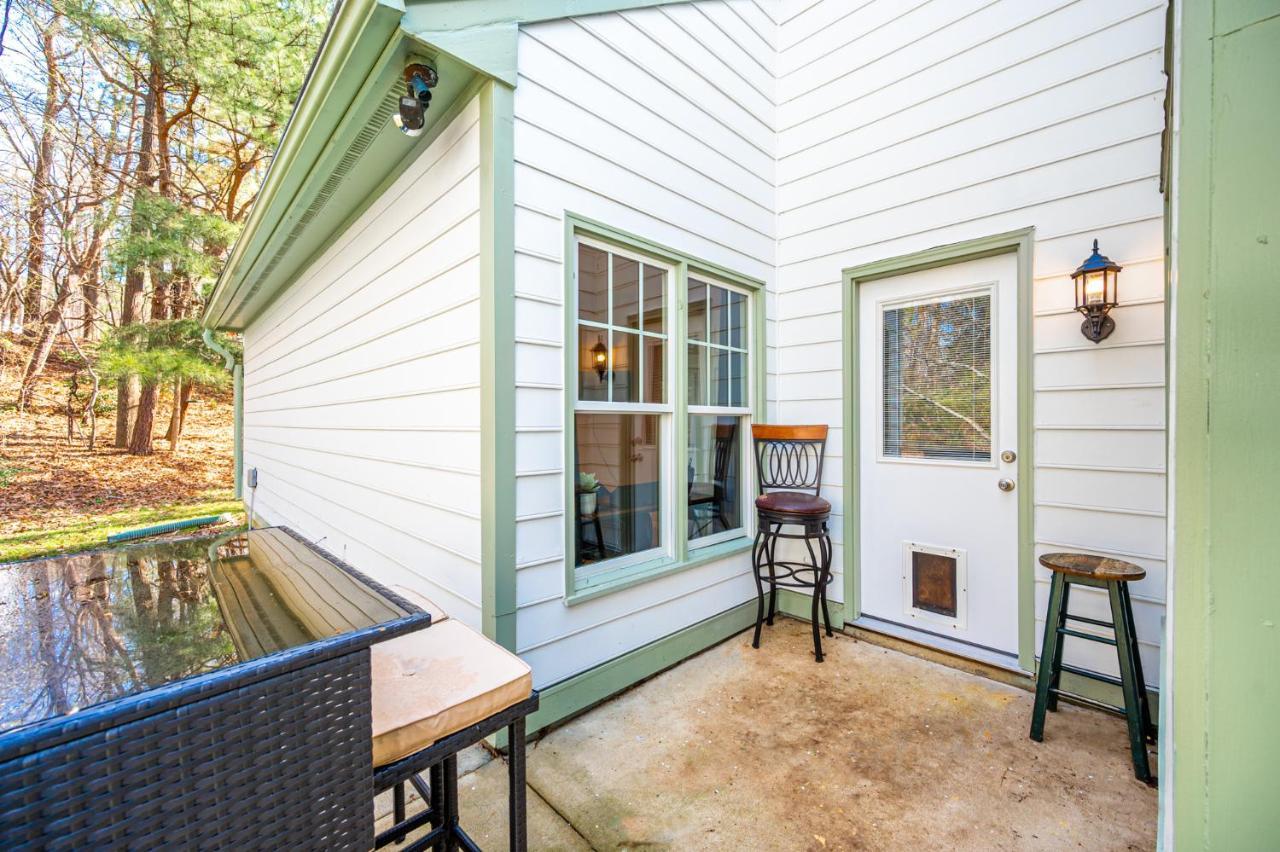 Cozy Industrial Kildaire Farms Home- Near Downtown Cary Extérieur photo