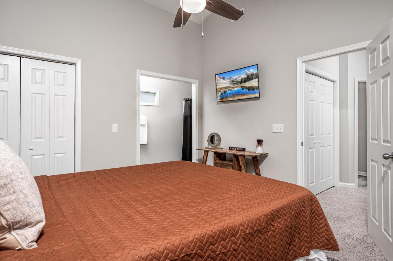 Cozy Industrial Kildaire Farms Home- Near Downtown Cary Extérieur photo