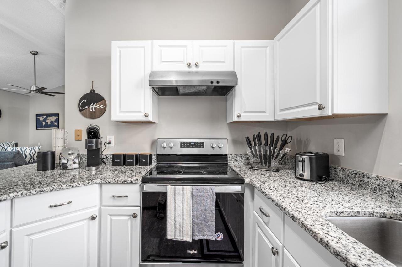 Cozy Industrial Kildaire Farms Home- Near Downtown Cary Extérieur photo